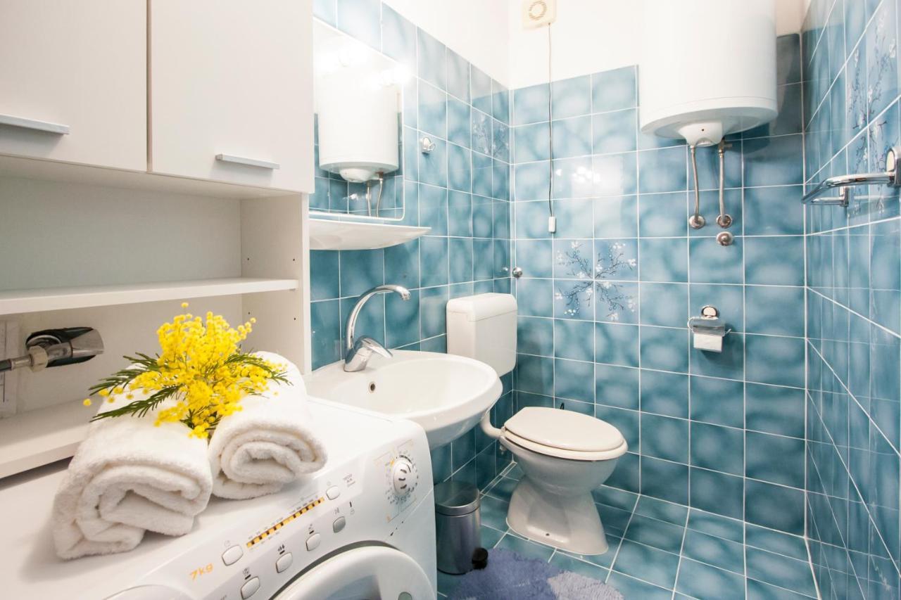 Apartment Nola By Rent Istria Porec Bagian luar foto