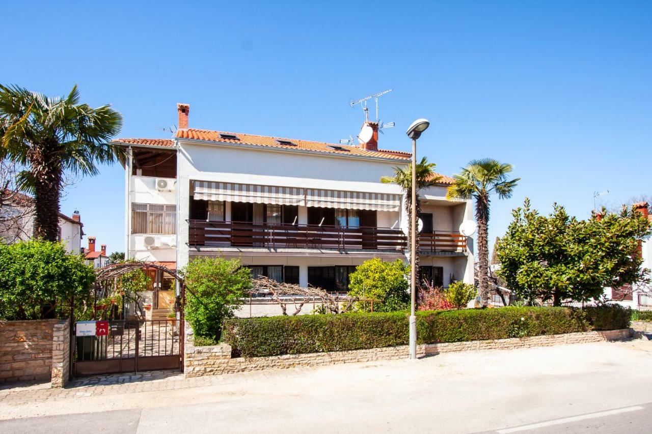 Apartment Nola By Rent Istria Porec Bagian luar foto