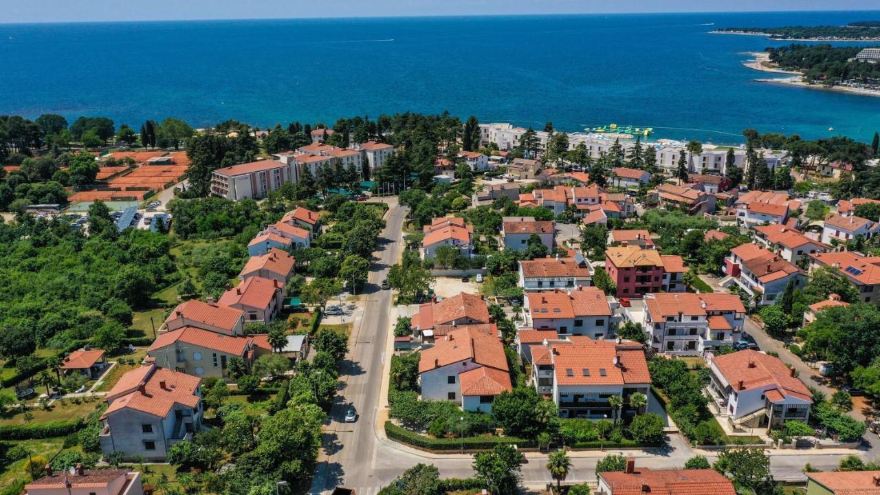 Apartment Nola By Rent Istria Porec Bagian luar foto